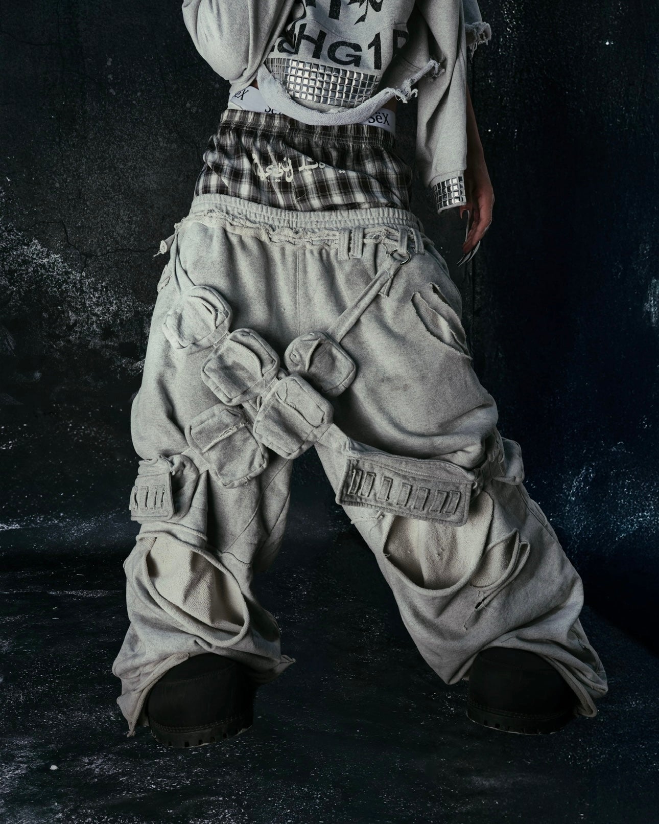 "BBY TECHBOI" MULTI POCKET SWEATPANTS