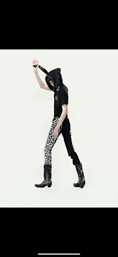 EPL RABBIT BLACK TEE
