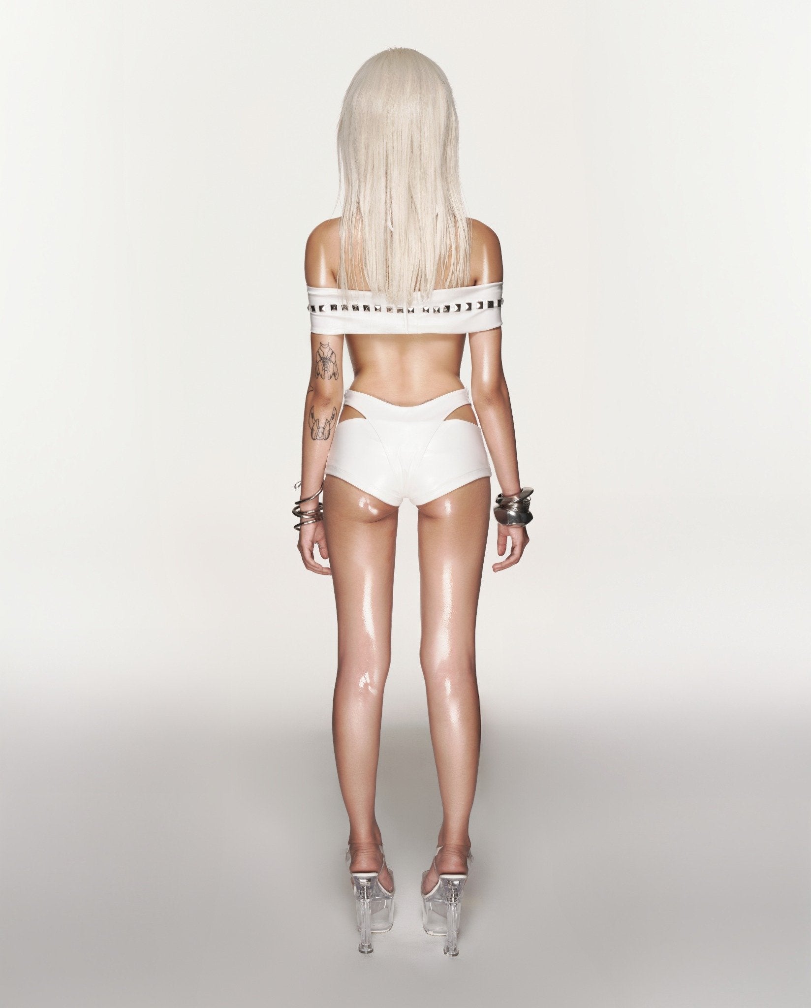 CHAOS CROSS WHITE TOP & BOTTOM