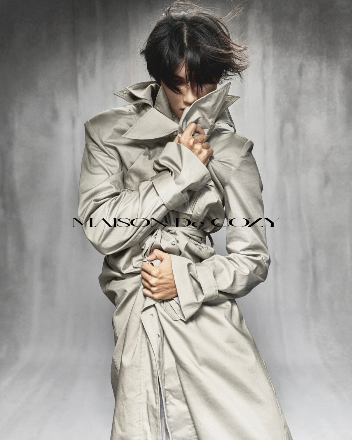 MDC DETECTIVE TRENCH COAT