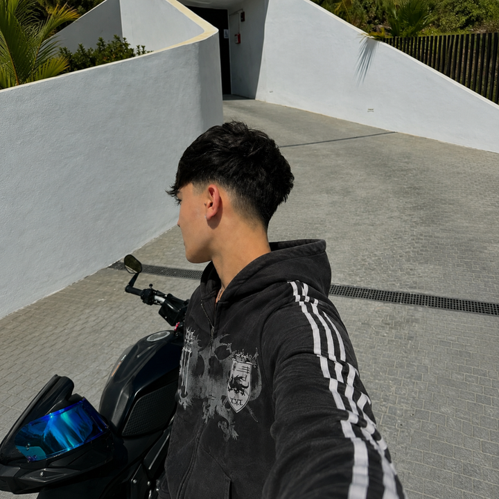 Excelente Tracksuit